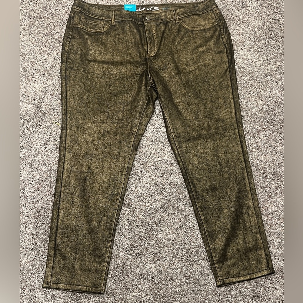 NWT INC 22W gold stretchy skinny leg pants